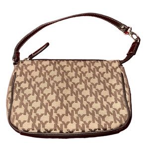 New York and company mini shoulder bag
